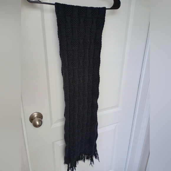 Scarf Bundle - Picture 2 of 5